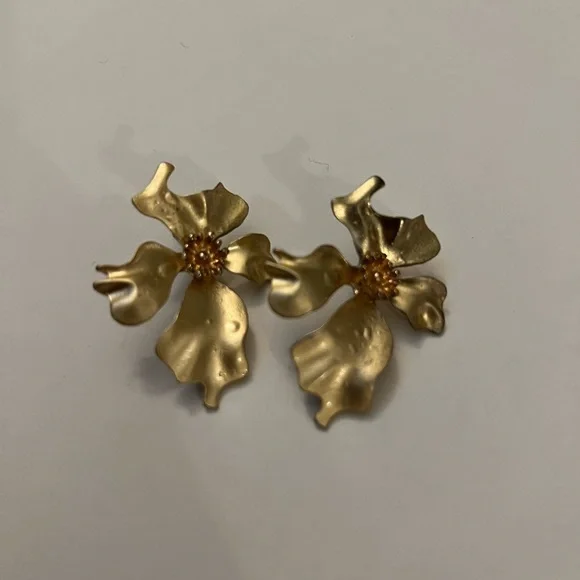Gold flower earning - Picture 2 of 3